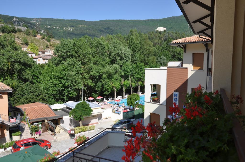 Hotel Terme Di San Vittore Genga  Luaran gambar