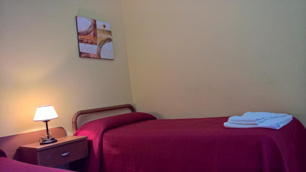 Hotel Terme Di San Vittore Genga  Luaran gambar