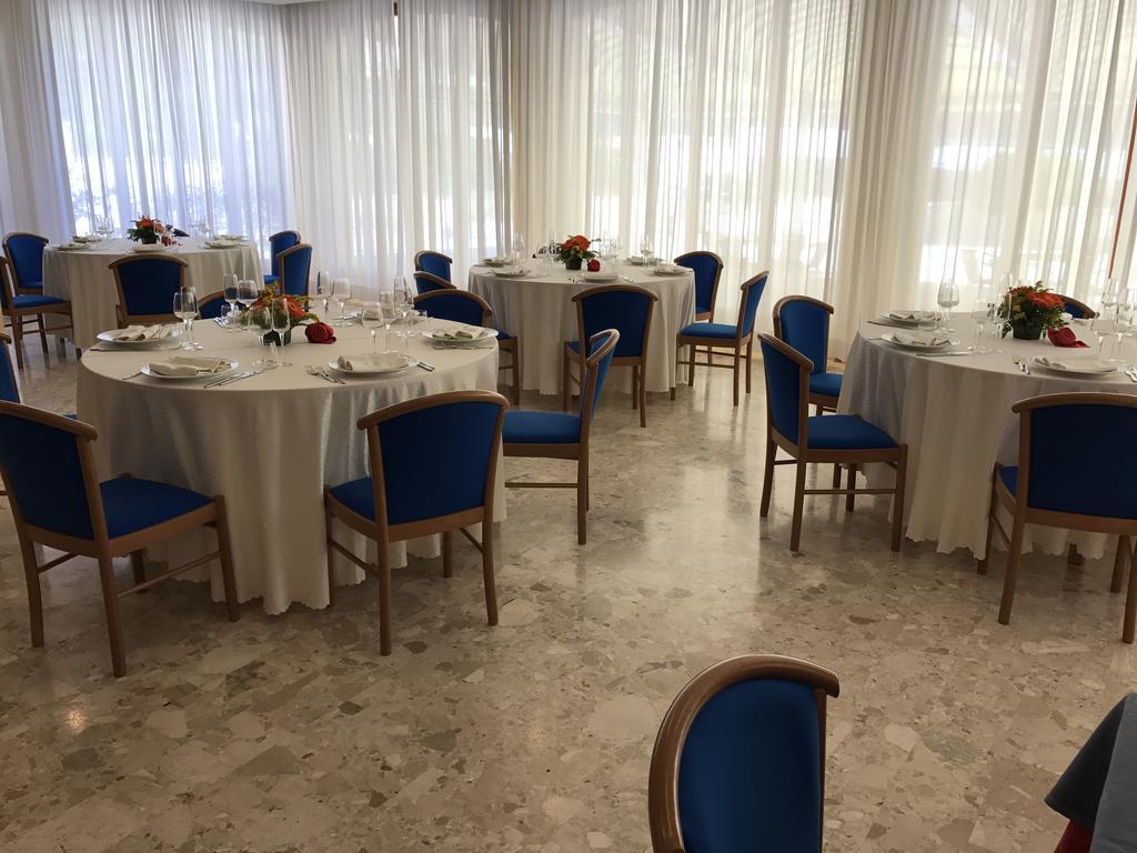 Hotel Terme Di San Vittore Genga  Luaran gambar